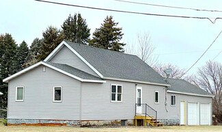 202 Main St, Waldorf, MN 56091