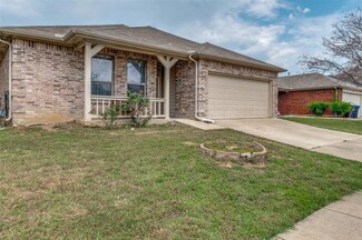 7317 Starwood Dr, Fort Worth, TX 76137