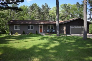 2300 Chets Ct, Plover, WI 54467