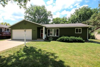 878 Oak St NE, Hutchinson, MN 55350