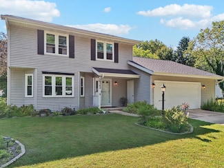 4302 Beilfuss Dr, Madison, WI 53704