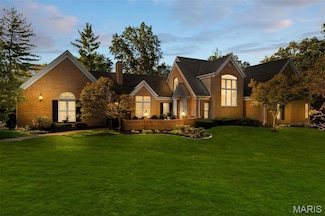 10 Maryview Ln, Saint Louis, MO 63124