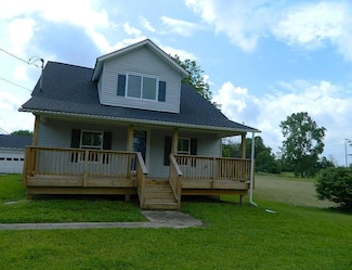 16 E Walnut St, Jeffersonville, OH 43128
