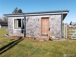 210 212 W Tacoma Ave, Westport, WA 98595