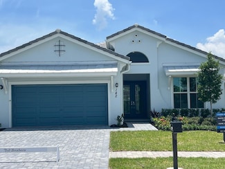 142 SE Calmo Cir, Port St. Lucie, FL 34984