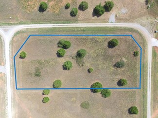 13474 Timber Creek Loop Unit 7, Fletcher, OK 73541