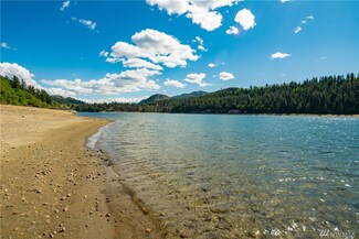 3711 Northport Flat Creek Rd, Kettle Falls, WA 99141