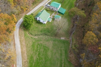 1366 Dudden Fork Rd, Kenna, WV 25248
