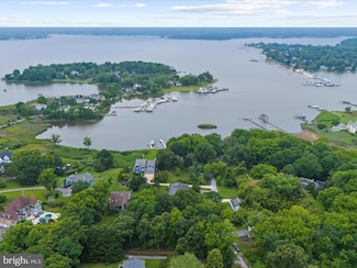 3268 Kitty Duvall Dr, Annapolis, MD 21403