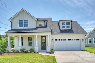 13605 Tranquil Day Dr, Matthews, NC 28105