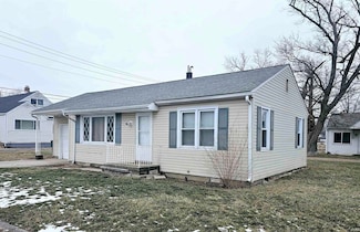 3114 W Devon Rd, Muncie, IN 47304