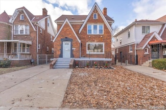 16241 Cherrylawn St, Detroit, MI 48221