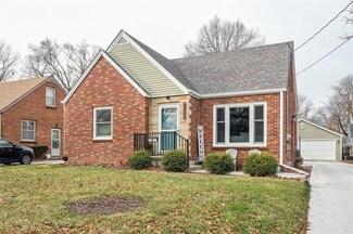 2416 48th St, Des Moines, IA 50310