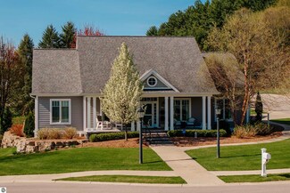 10675 Candleton, Traverse City, MI 49684