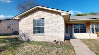 1443 Hawk Tree Dr, College Station, TX 77845