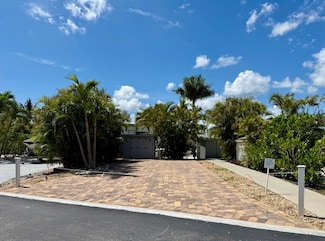 150 Smallwood Dr Unit 106, Chokoloskee, FL 34138