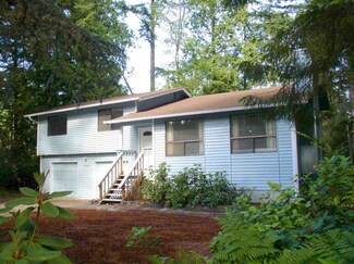 5020 138th Street Ct NW, Gig Harbor, WA 98332