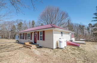 218 Libby Hill Rd, Gardiner, ME 04345