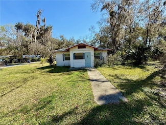 939 NE 4th Ave, Crystal River, FL 34428