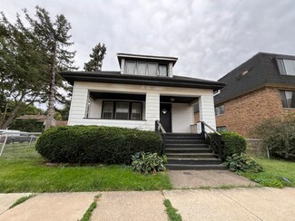 328 W 138th St, Riverdale, IL 60827
