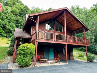 11010 Manteo Dr NW, Cumberland, MD 21502