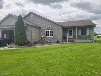 377 County Road 40, Sullivan, OH 44880