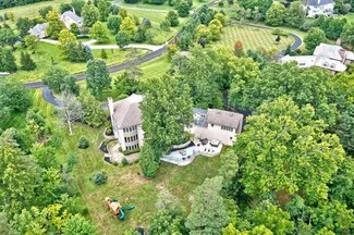 1129 Brookhouse Ln, Columbus, OH 43230
