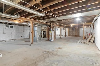 19 N 31st St, Belleville, IL 62226