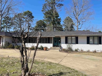 2000 W Oak St, El Dorado, AR 71730