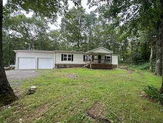 2421 Mcknight Rd, Culleoka, TN 38451
