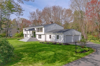 56 Carroll St, Falmouth, ME 04105