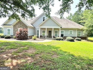 104 Bonny Oaks Dr, La Grange, GA 30240