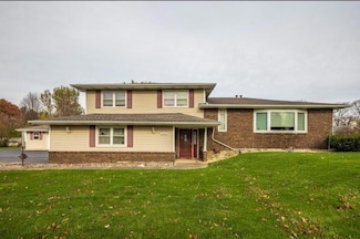 245 Westgate Dr, Valparaiso, IN 46385