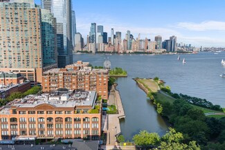 174 Washington St Unit 2K, Jersey City, NJ 07302