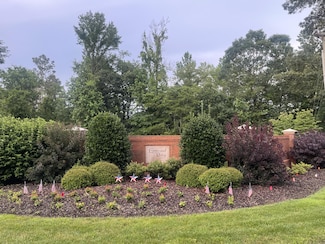 12940 Emerald Bay Dr, Soddy Daisy, TN 37379