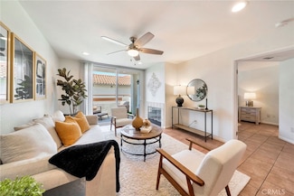 405 Stoney Point Way Unit 90, Oceanside, CA 92058