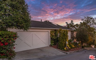 1612 Gilcrest Dr, Beverly Hills, CA 90210