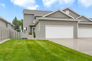 1341 E Rose Creek Pkwy S Unit 8, Fargo, ND 58104