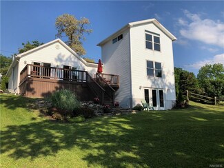 3700 June Dr, Perry, NY 14530