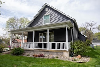 517 N Monticello St, Winamac, IN 46996