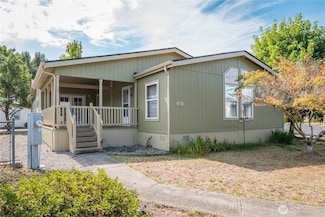 63 Heritage Blvd, Longview, WA 98632