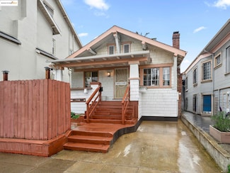 340 Foothill Blvd, Oakland, CA 94606
