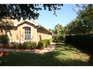 14060 Winchester Ct Unit 804, Naples, FL 34114