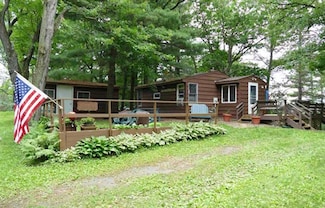 726 Bear Trap Ln, Amery, WI 54001