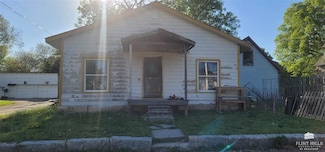 316 N Washington St, Junction City, KS 66441