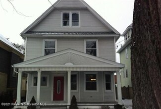1531 Electric St, Scranton, PA 18509