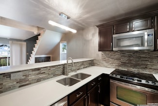 4107 Medical Dr Unit 2208, San Antonio, TX 78229