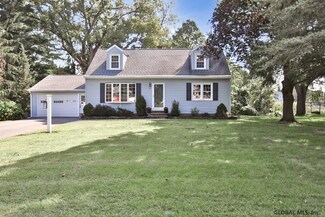 21 Gregory Ln, Albany, NY 12211