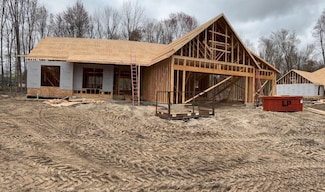 3956 E Marilyn Ln, Midland, MI 48642