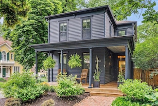 1336 W Washington Blvd, Fort Wayne, IN 46802